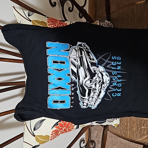 Dixxon Tank - Picture 2 of 3